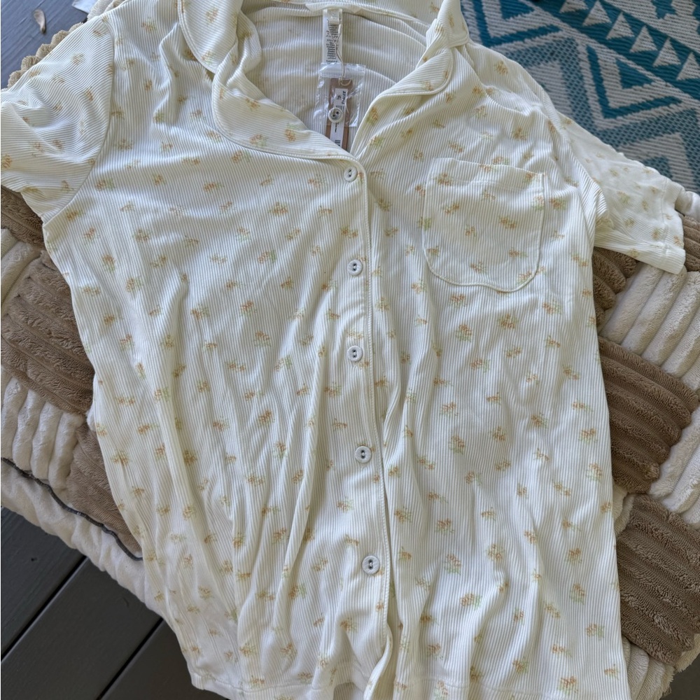 SKIMS Cream Floral Ribbed Pajama Top